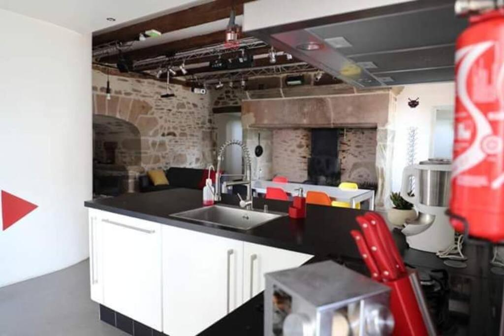 Maison Sur Les Hauteurs De Brive-La-Gaillarde Dampniat Exterior foto